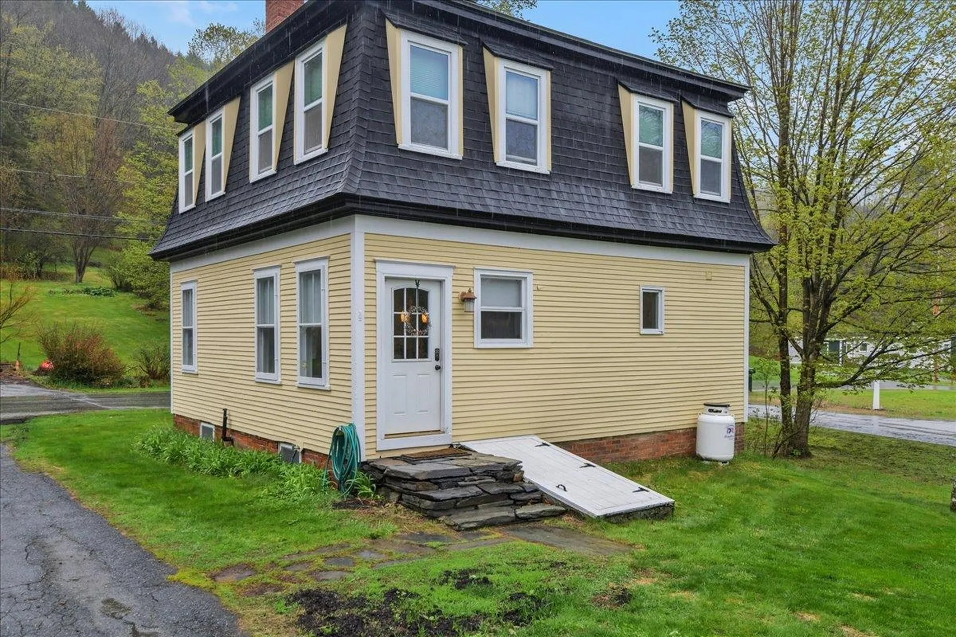 521 N Main Street Bethel VT 05032