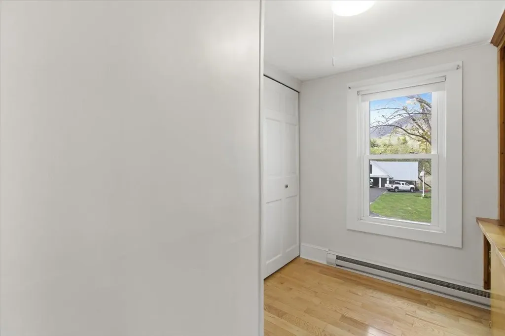 10 Cass Terrace Manchester VT 05255