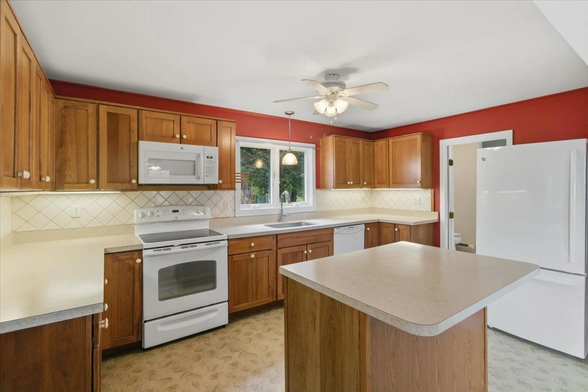 10 Cass Terrace Manchester VT 05255