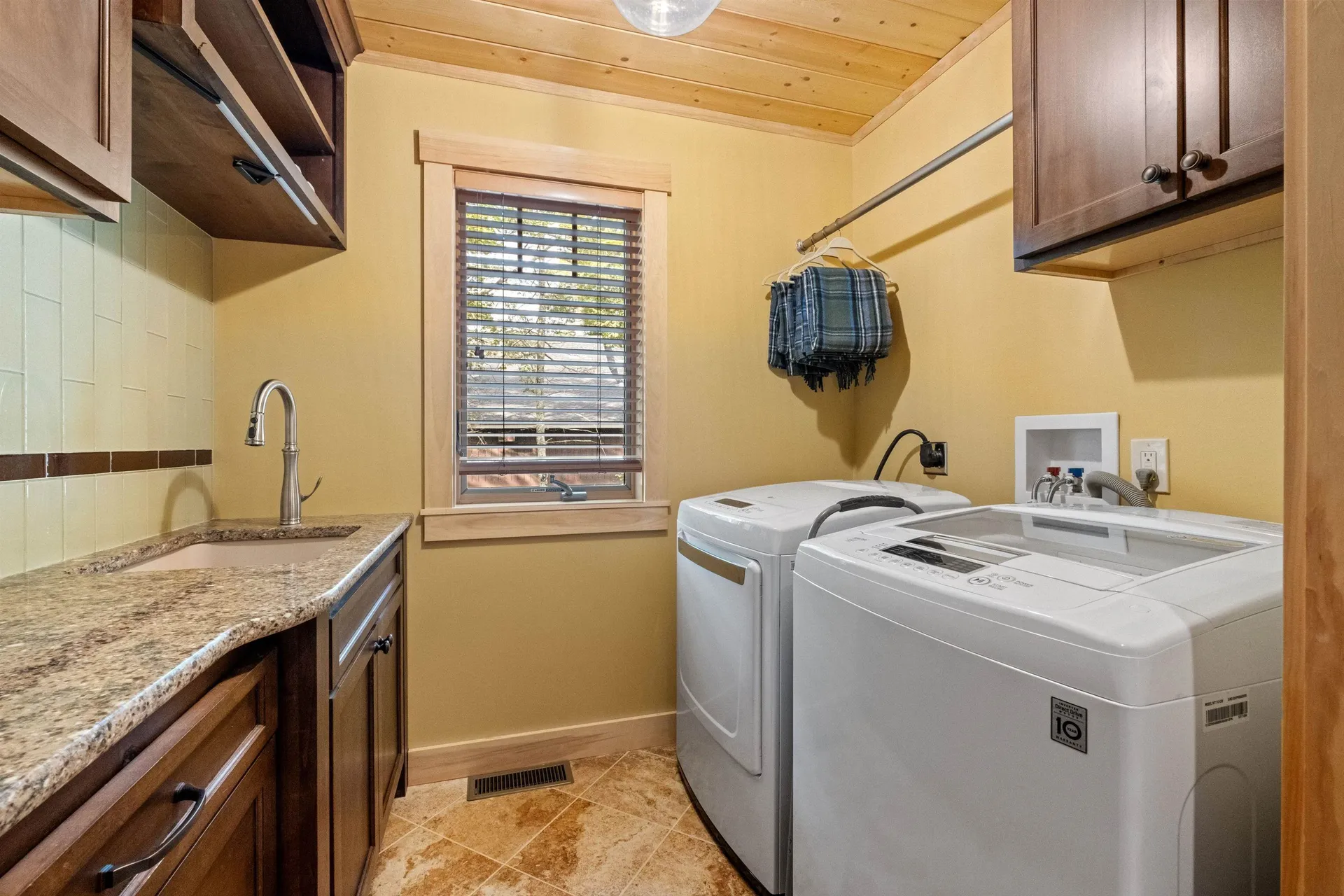 62 West Point Road Moultonborough NH 03254