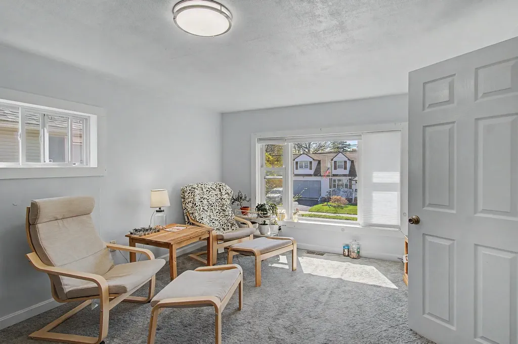 116 Woodbury Road Burlington VT 05401