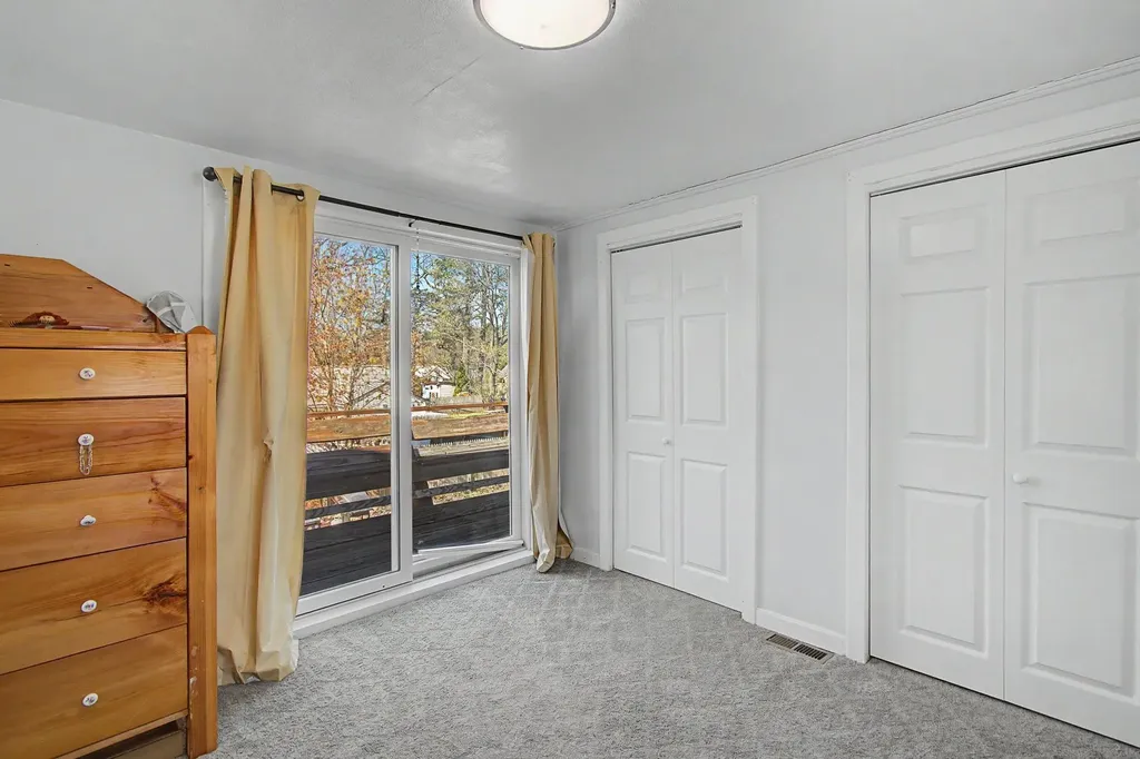 116 Woodbury Road Burlington VT 05401