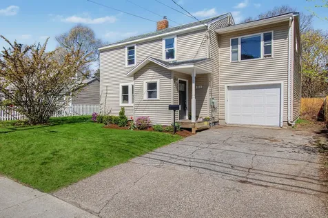 116 Woodbury Road Burlington VT 05401