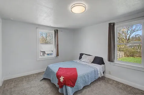 116 Woodbury Road Burlington VT 05401