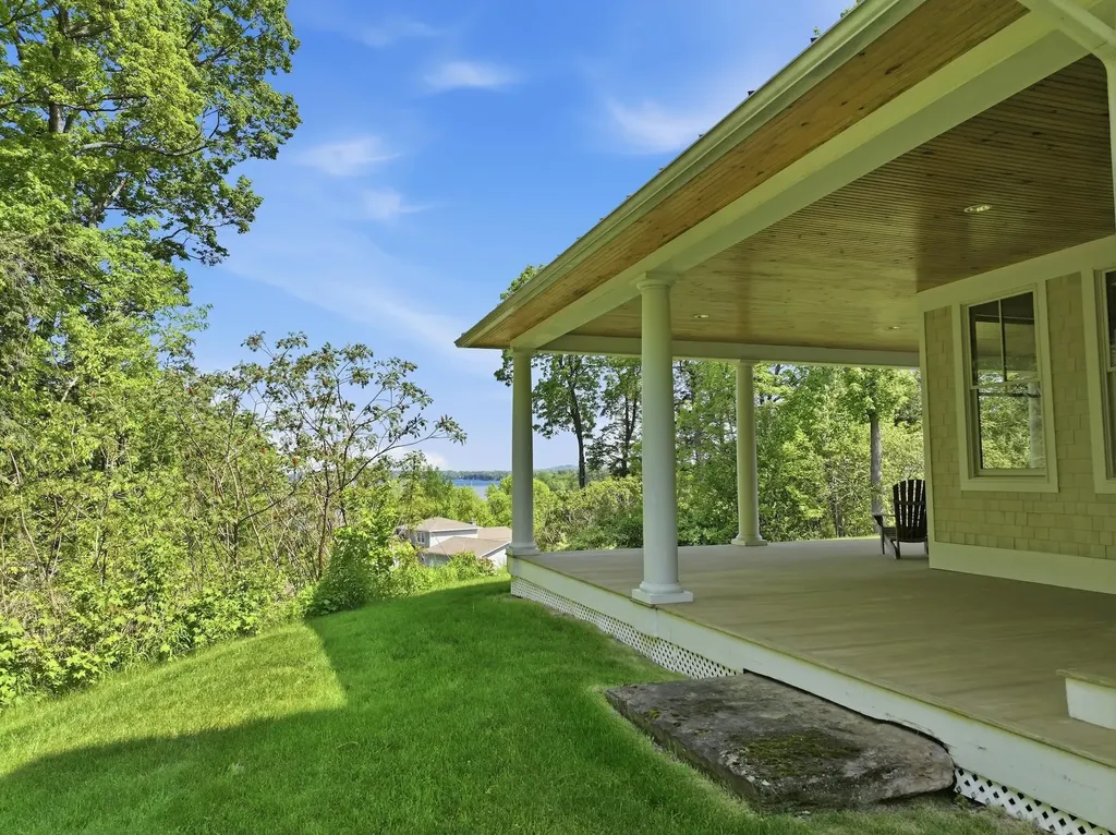 132 Point View Drive Shelburne VT 05482