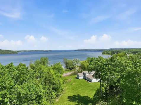 132 Point View Drive Shelburne VT 05482