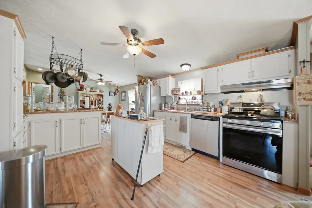 54 Old Ashby Road Greenville NH 03048