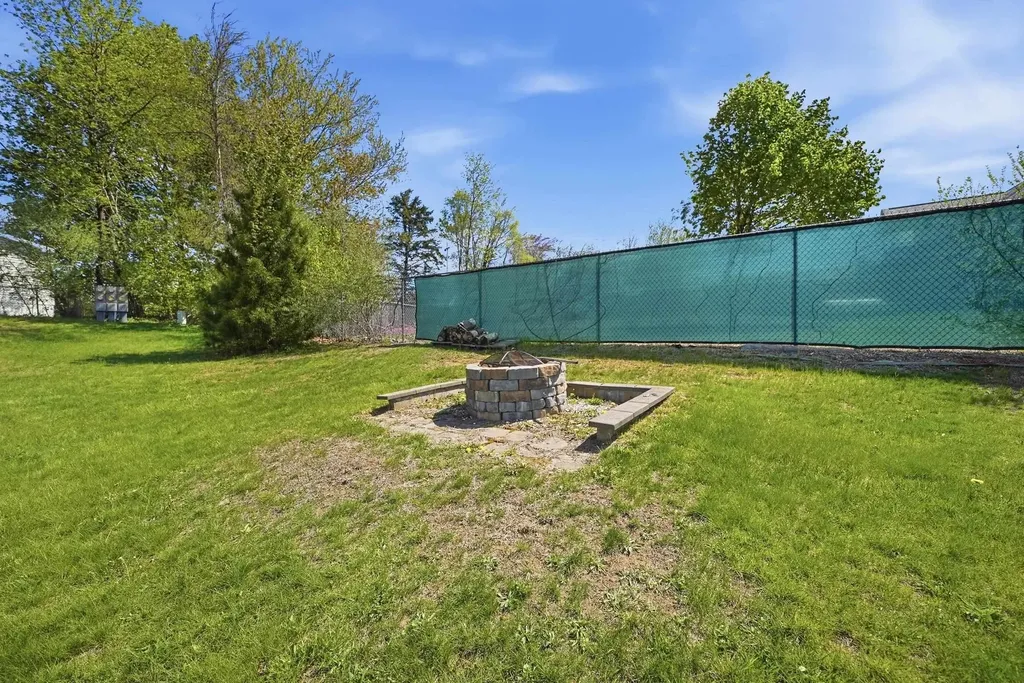 54 Old Ashby Road Greenville NH 03048