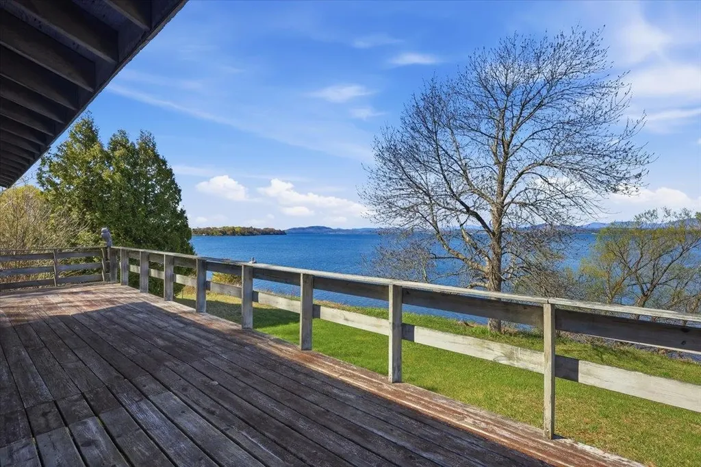 481 Hills Point Road Charlotte VT 05445