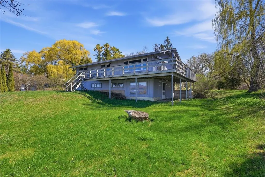 481 Hills Point Road Charlotte VT 05445
