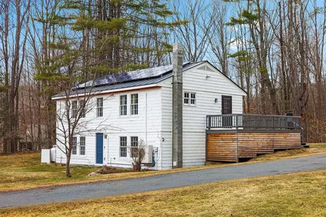 39 Upper Turnpike Road Norwich VT 05055