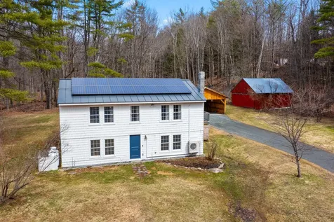 39 Upper Turnpike Road Norwich VT 05055