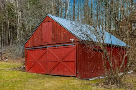 39 Upper Turnpike Road Norwich VT 05055