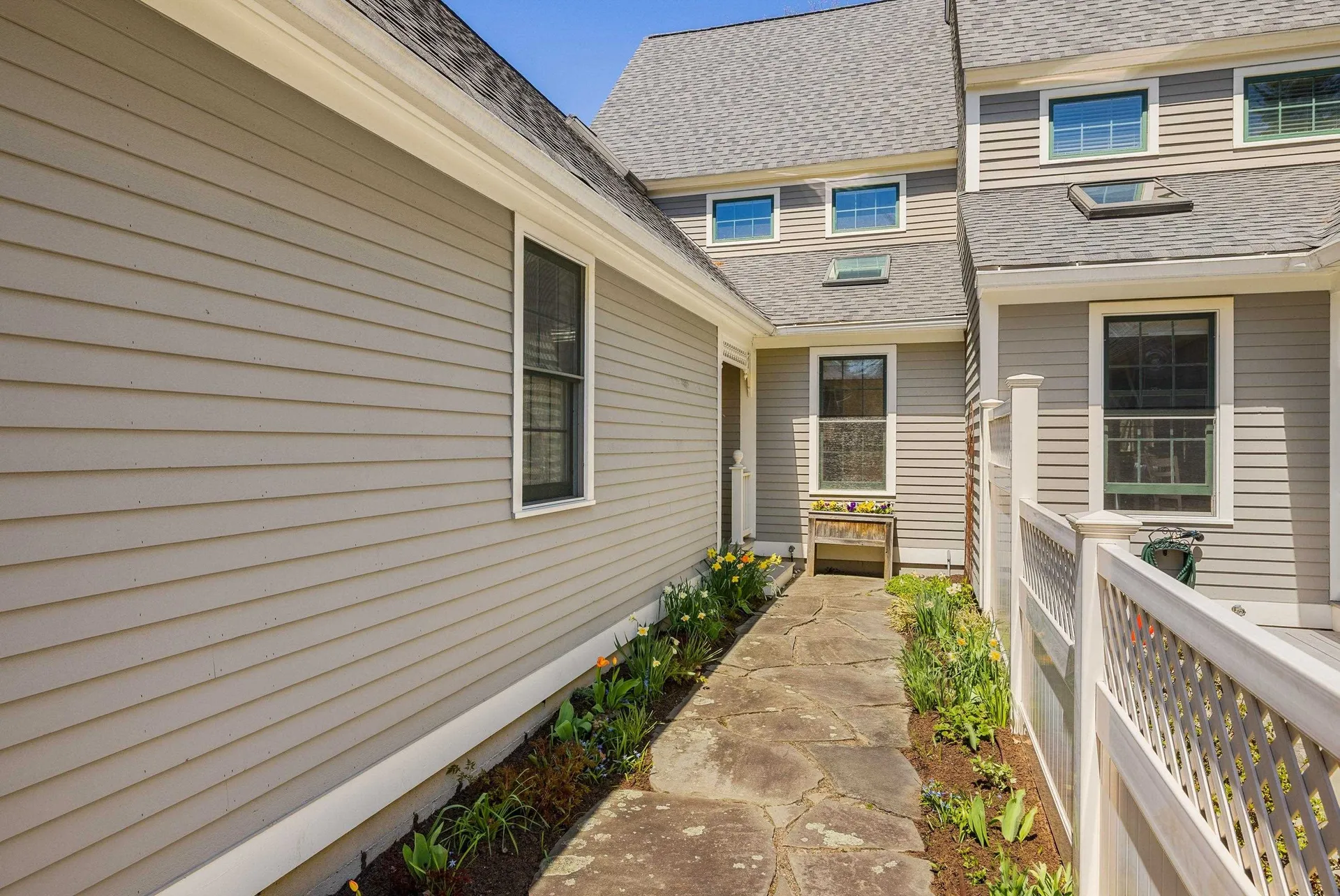 579 Sagamore Avenue Portsmouth NH 03801