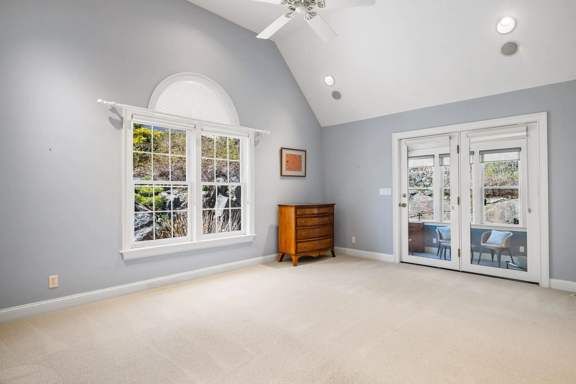 579 Sagamore Avenue Portsmouth NH 03801