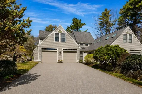 579 Sagamore Avenue Portsmouth NH 03801