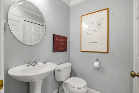 579 Sagamore Avenue Portsmouth NH 03801