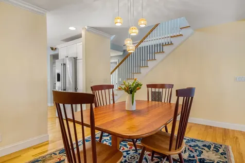 579 Sagamore Avenue Portsmouth NH 03801