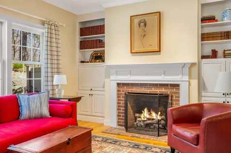 579 Sagamore Avenue Portsmouth NH 03801