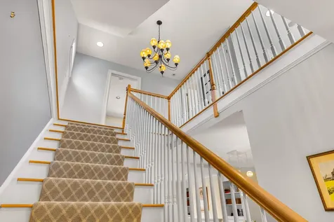 579 Sagamore Avenue Portsmouth NH 03801