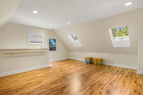 579 Sagamore Avenue Portsmouth NH 03801