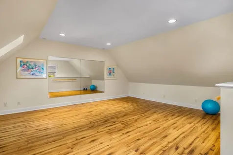 579 Sagamore Avenue Portsmouth NH 03801