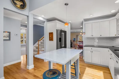 579 Sagamore Avenue Portsmouth NH 03801