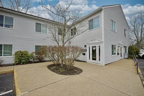 24 Stickney Terrace Hampton NH 03842