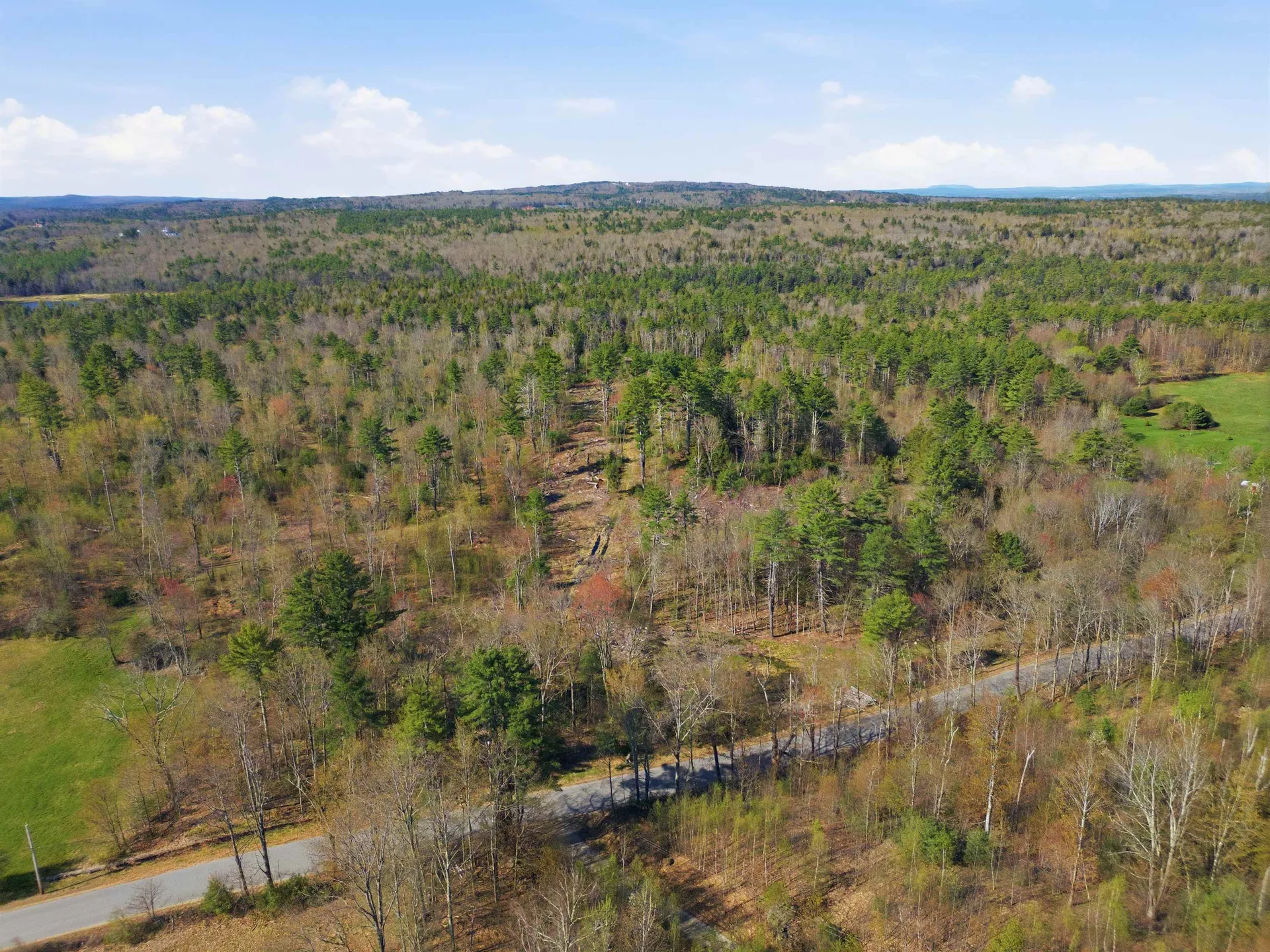 87 Bear Hill Road Chichester NH 03258