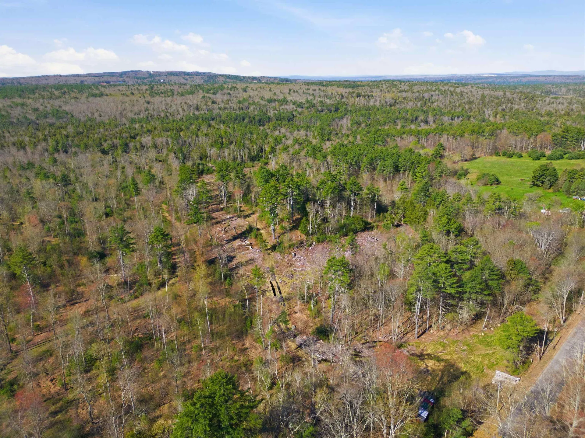 87 Bear Hill Road Chichester NH 03258