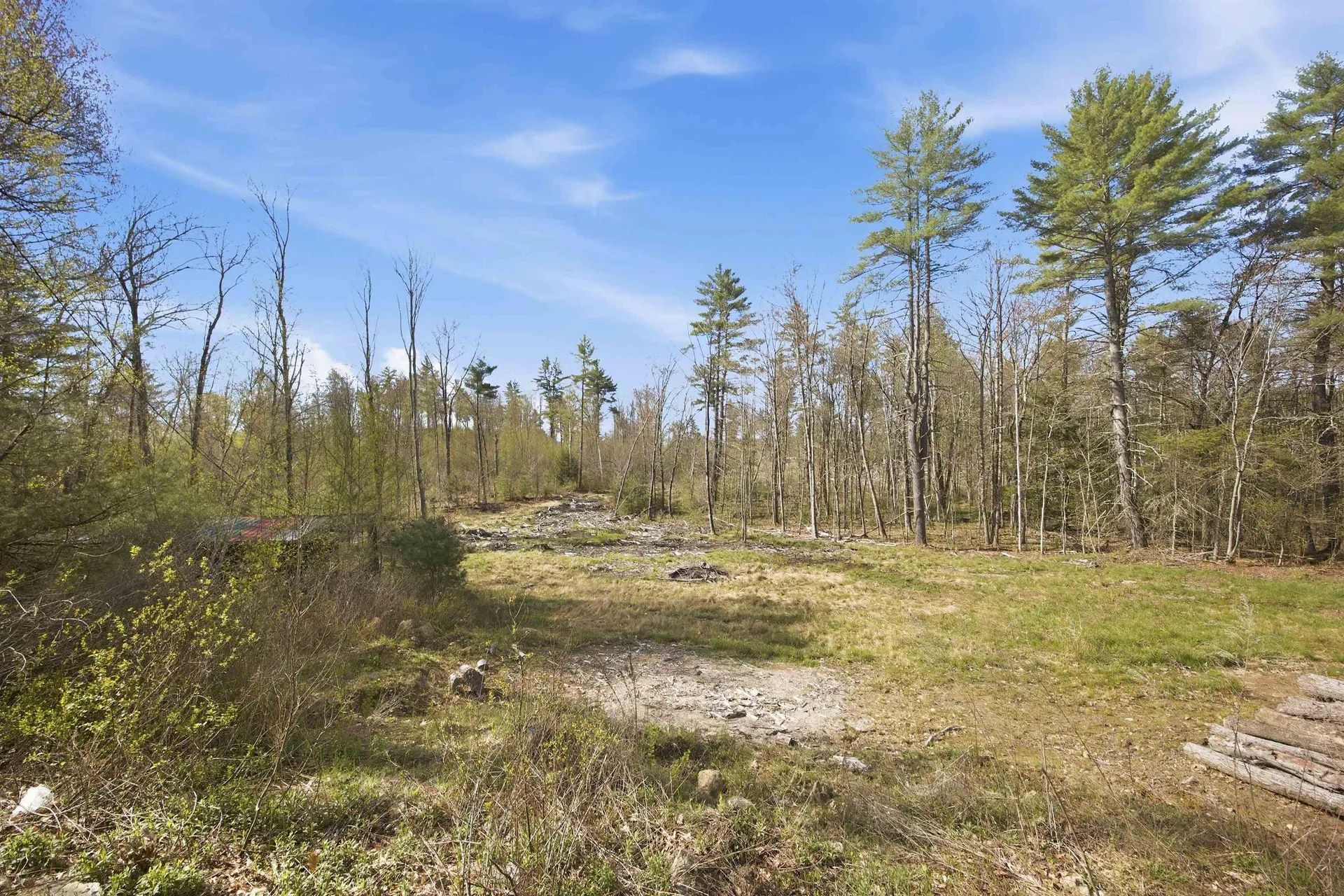 87 Bear Hill Road Chichester NH 03258