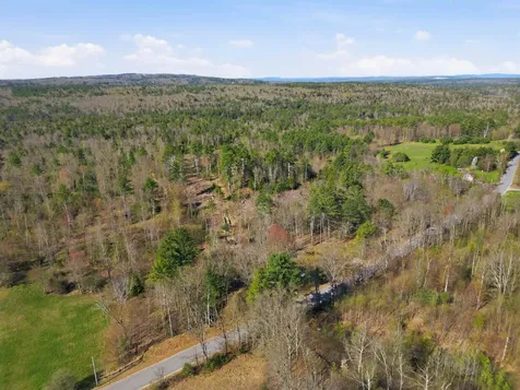 87 Bear Hill Road Chichester NH 03258