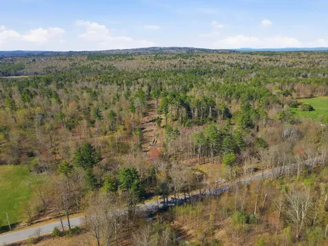 87 Bear Hill Road Chichester NH 03258