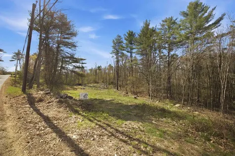 87 Bear Hill Road Chichester NH 03258