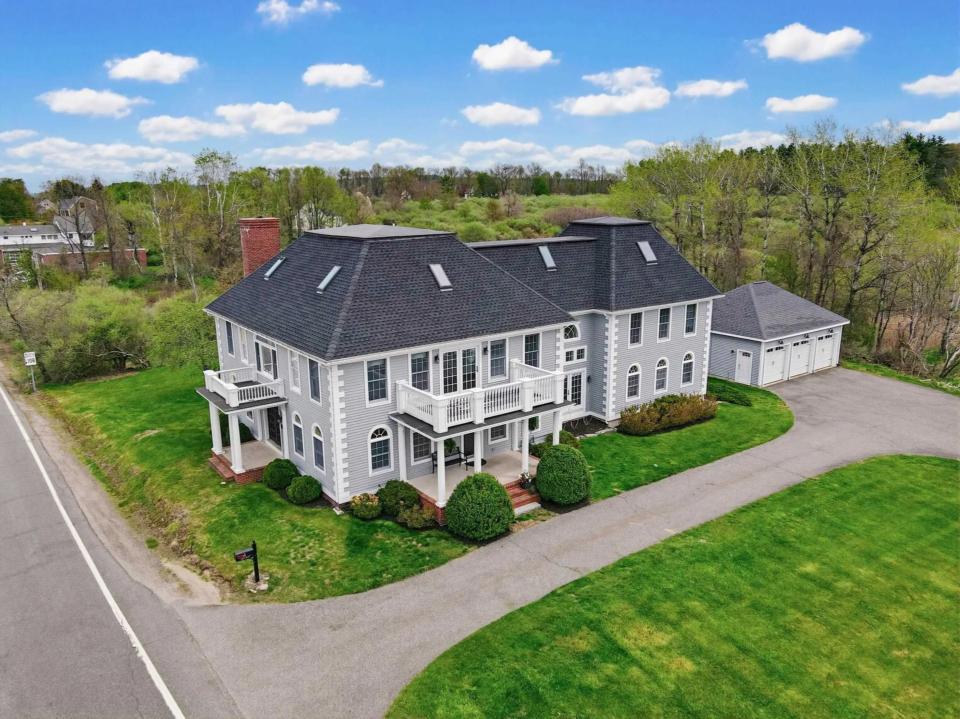 2 North Road East Kingston NH 03827