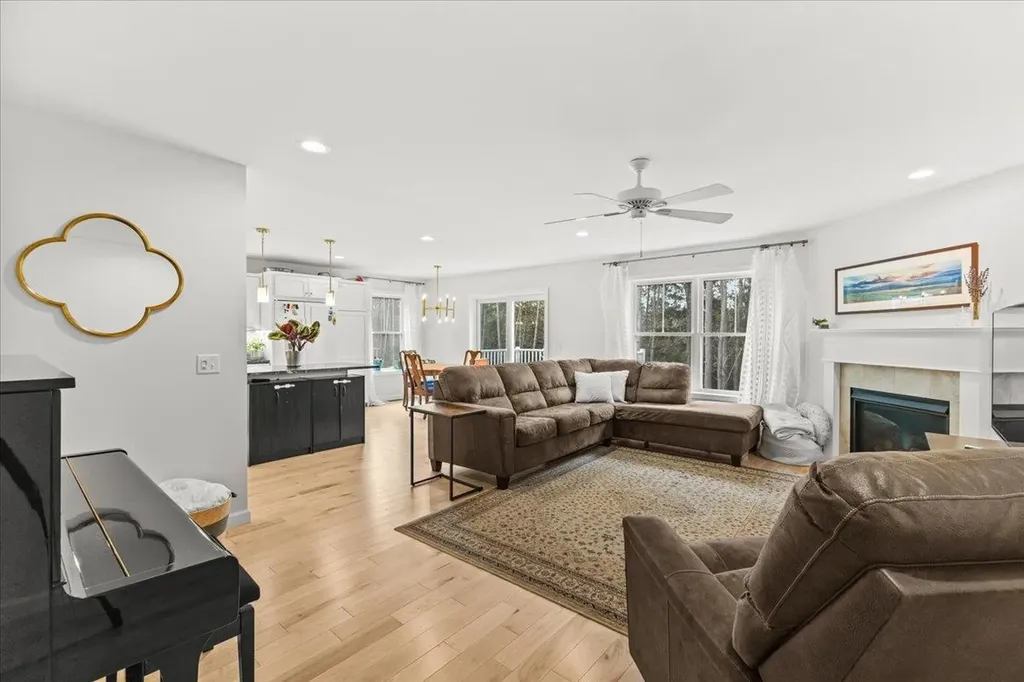 51 Blacksmith Drive Colchester VT 05446