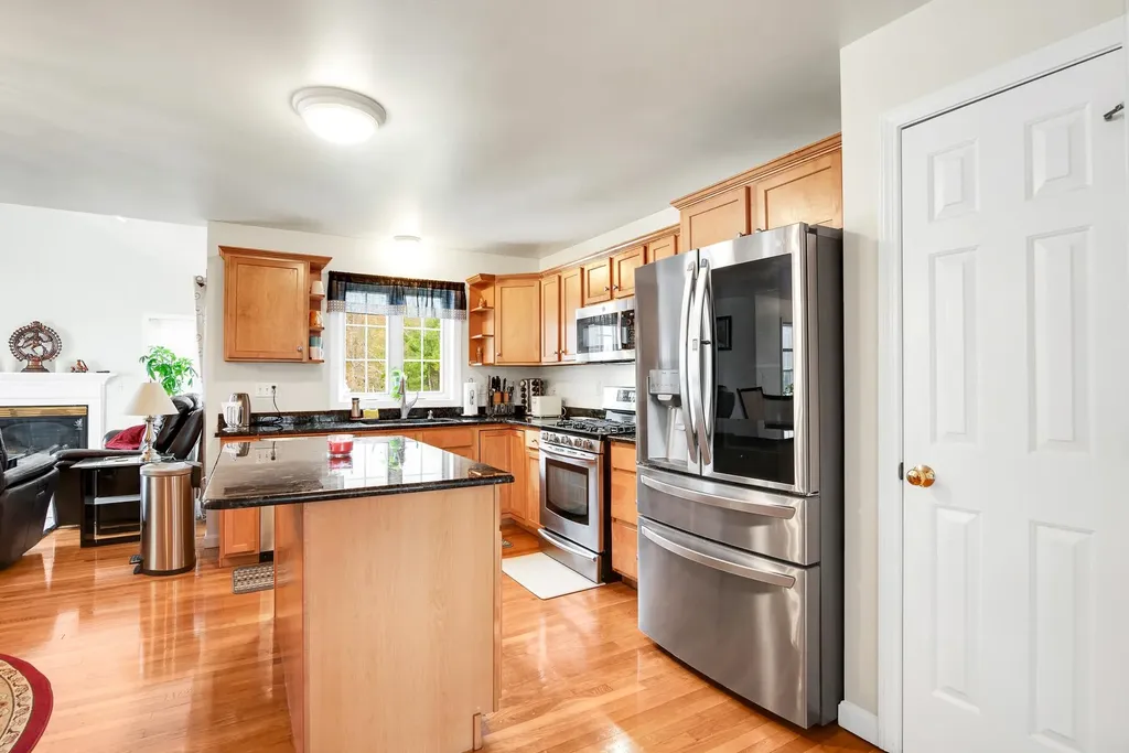 20 Ezra's Way Dover NH 03820