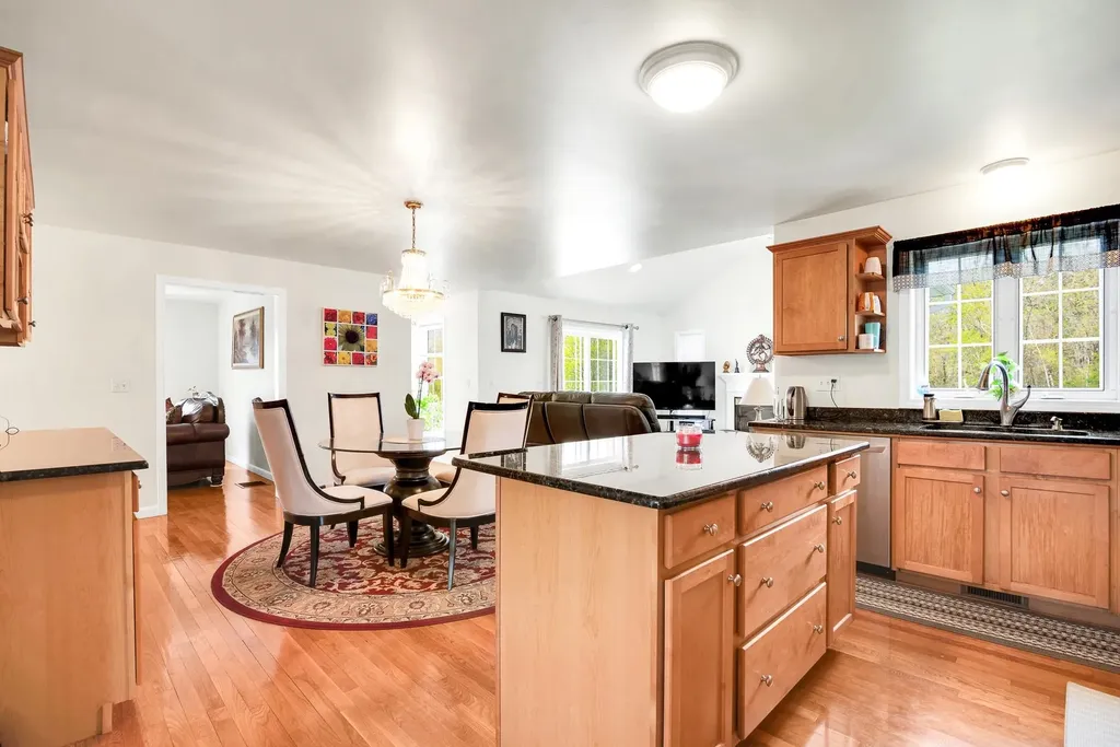 20 Ezra's Way Dover NH 03820