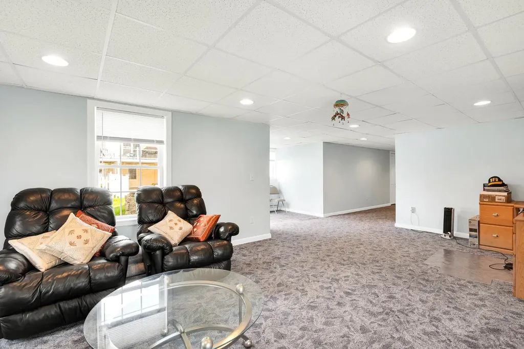 20 Ezra's Way Dover NH 03820