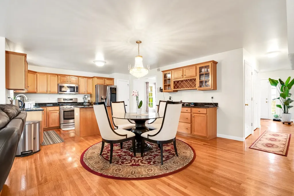 20 Ezra's Way Dover NH 03820