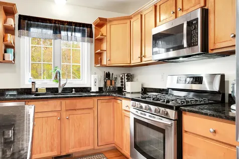 20 Ezra's Way Dover NH 03820