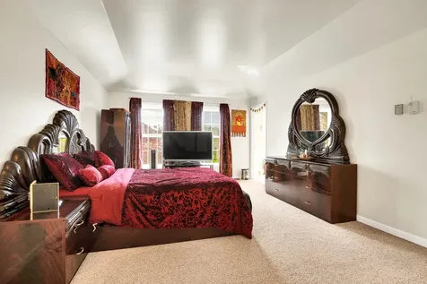 20 Ezra's Way Dover NH 03820