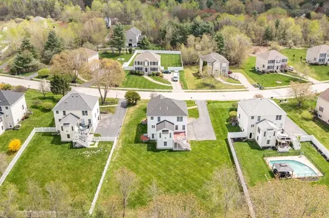 20 Ezra's Way Dover NH 03820