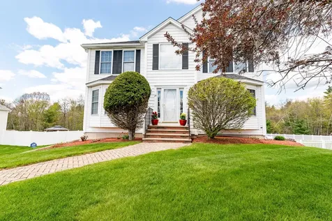 20 Ezra's Way Dover NH 03820