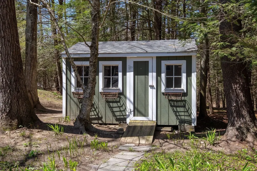 5 Goodwin Road Hampton Falls NH 03844