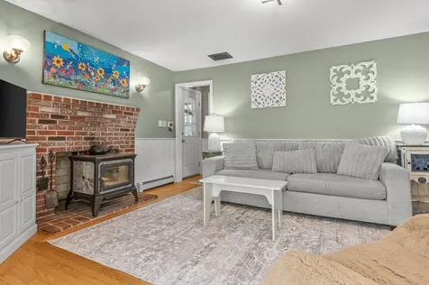 5 Goodwin Road Hampton Falls NH 03844