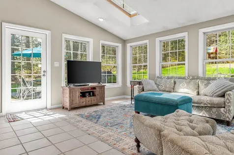5 Goodwin Road Hampton Falls NH 03844