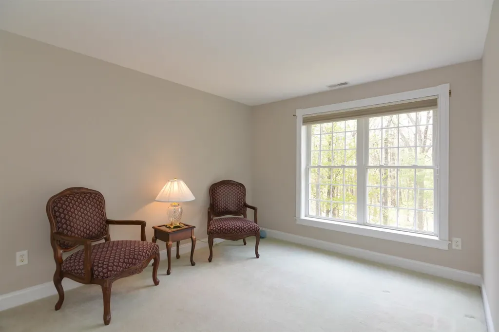 17 Aldrich Street Litchfield NH 03052