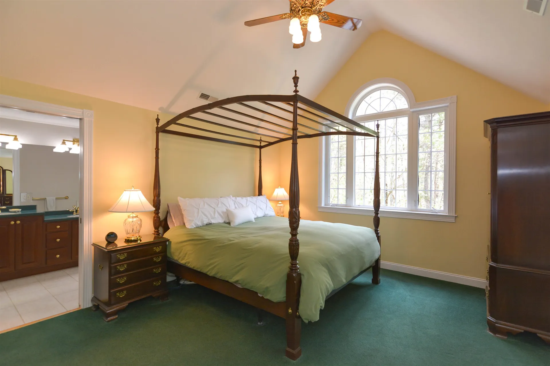 17 Aldrich Street Litchfield NH 03052