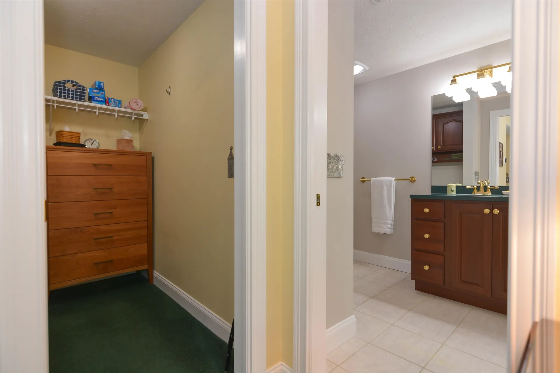17 Aldrich Street Litchfield NH 03052